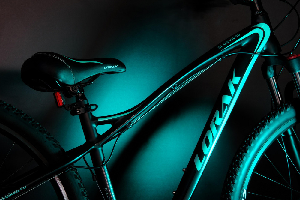 Lorak Glory 1000 Матовый Чёрный/Мятный рама 19 (на рост 171-182)